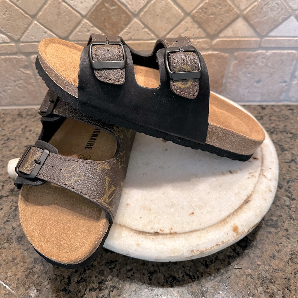 Handmade Leather Sandals - Picture 4 of 5